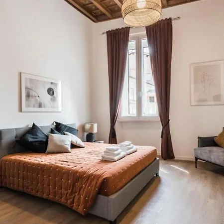 Apartment 6bdr Stylish In The Lovely Rome- If You Want To Book, Please Contact On Wh-ats-app - 0034-635-518-216 !!!!