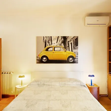 Apartment Live - Sampietrini