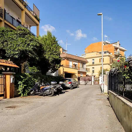 Apartment Live - Sampietrini *
