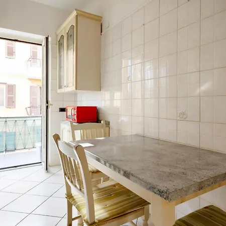Live - Sampietrini Apartment Rome