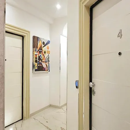 Il Magnifico Superior 400m From Tiburtina Railway Station And 290m From Metro Rome