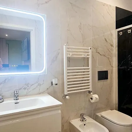 Il Magnifico Superior 400m From Tiburtina Railway Station And 290m From Metro Rome
