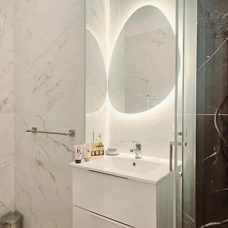 Il Magnifico Superior 400m From Tiburtina Railway Station And 290m From Metro * Rome
