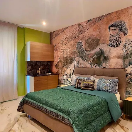 Il Magnifico Superior 400m From Tiburtina Railway Station And 290m From Metro * Rome