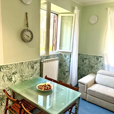 Apartment Allisola Di Alex E Azzurra *