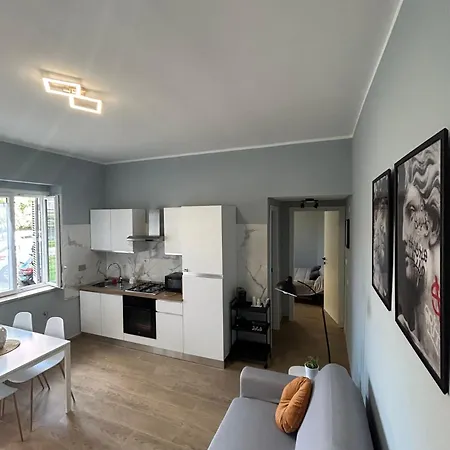 Altavilla Apartment *