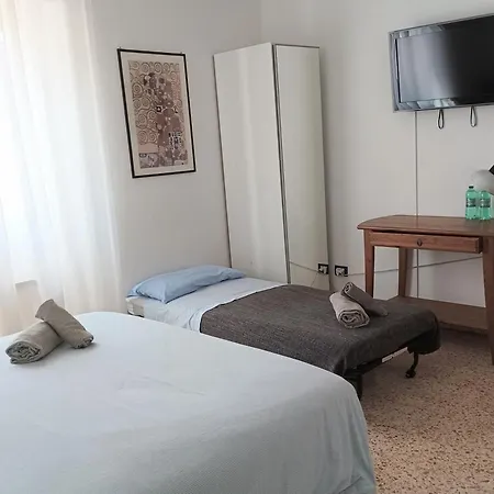 Bed & Breakfast Bed Bike Breakfast Al Centro Di *