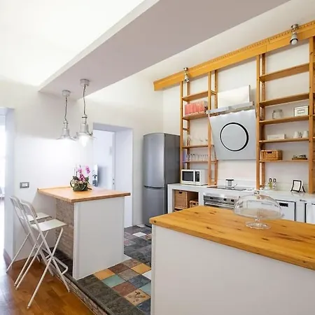 Vatican Apartment *