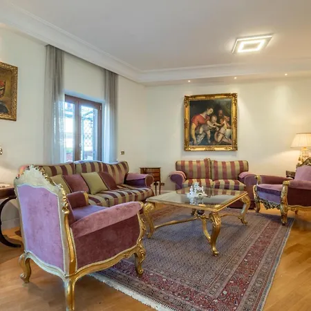 Apartment Trevi Terrace Penthouse *