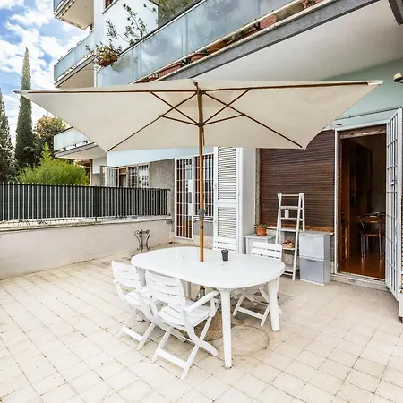 Zaira Terrace