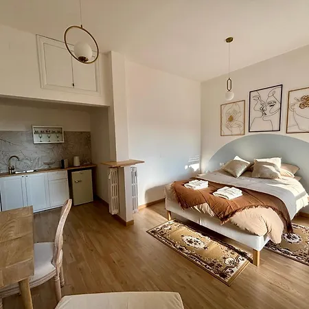 Affittacamere Living Flaminio - Ad Uso Turistico
