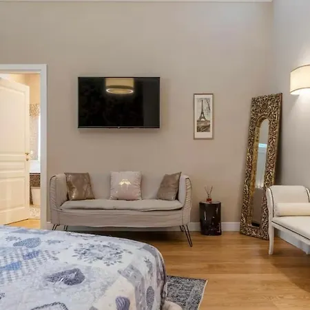 Apartment Appia Luxury Rome