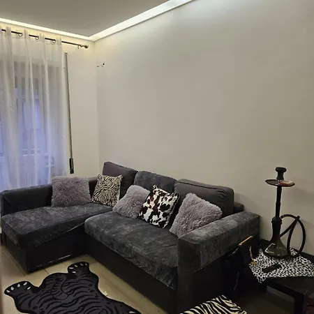Easy Tiburtina Apartment *