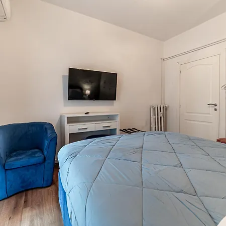 Claudia Flat - Metro Basilica San Paolo Appartement