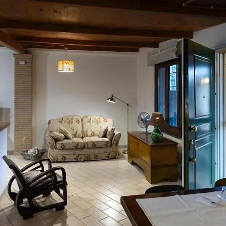 Appartamento Casa Dantemini Casa Fiera Di Piana Del Solerm Fiumicino