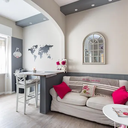 Peonies House Quiet Flat Overlooking Rome