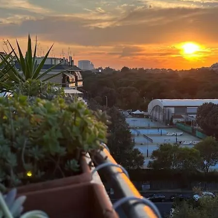 Eur-motagnola Attico 2bedr 280 Terrace View Apartment Rome