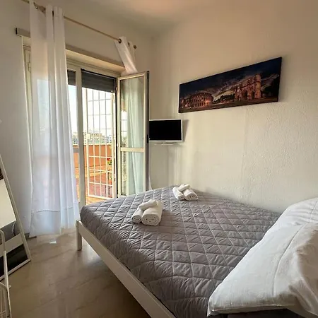 Apartment Eur-motagnola Attico 2bedr 280 Terrace View