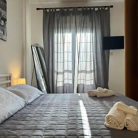Eur-motagnola Attico 2bedr 280 Terrace View Apartment