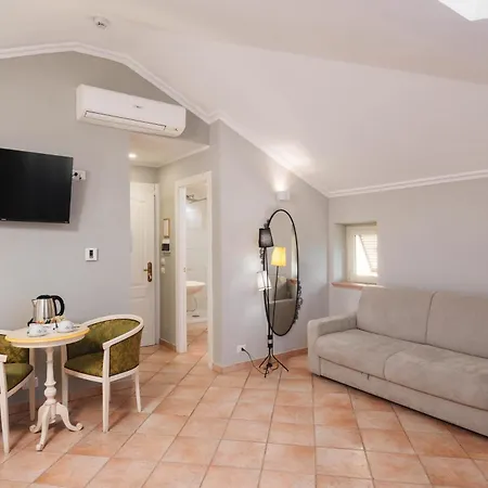 Hotell Sourire Rom