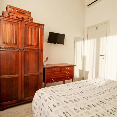 Si.ca.li. Al Vaticano Apartment