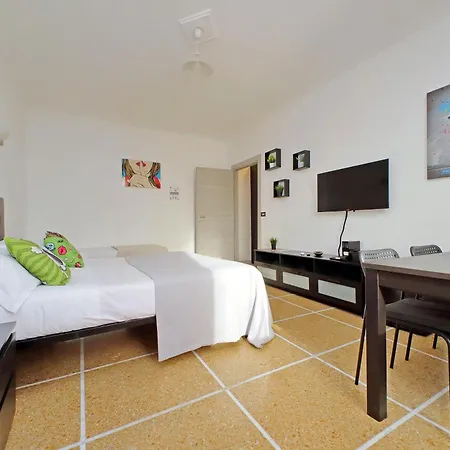 Guest house The Colours Rome