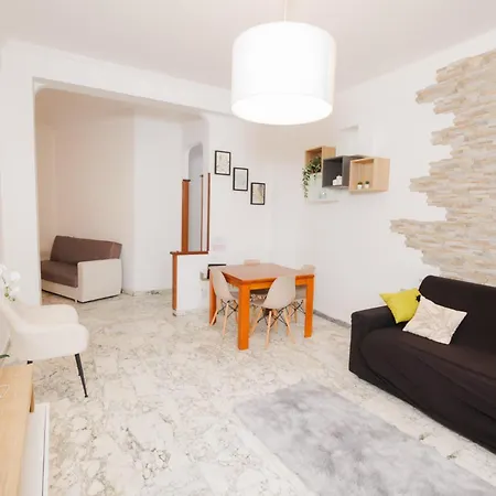 Rhome Vatican Apts *