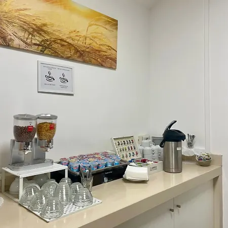 Hotel Casa Per Ferie Santa Maria Alle Fornaci 3*