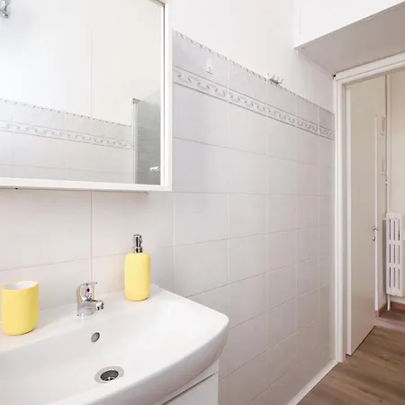 4 Minuti Piedi Metro C - Domus In Borgata Romana Apartment *