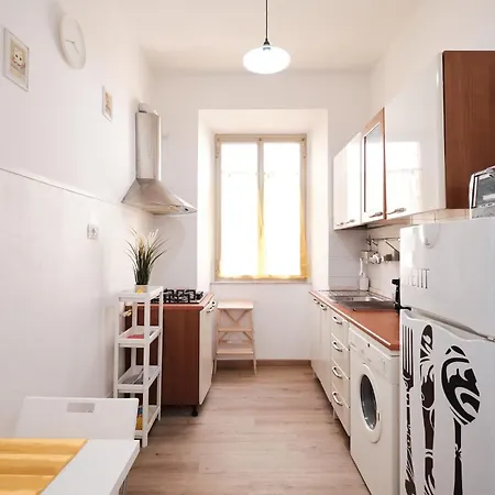 4 Minuti Piedi Metro C - Domus In Borgata Romana Apartment *