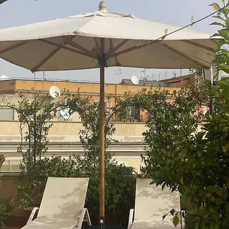 Terrazza Munira Trastevere Guest house 2*