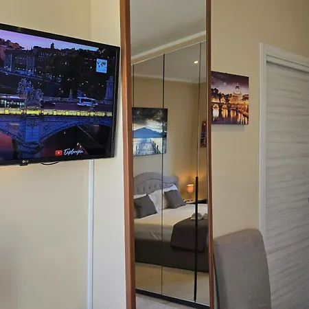 Apartment Tuscolana Rome