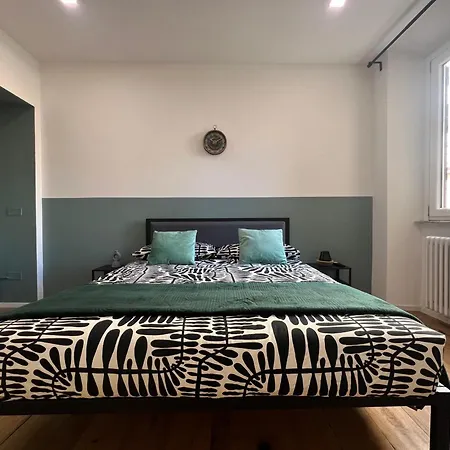 Antares - Boutique Rome