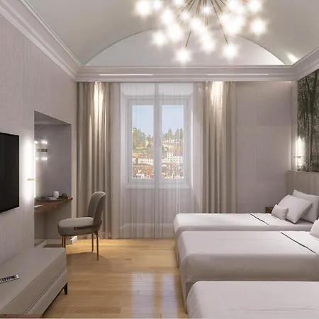 Lumi Hotel