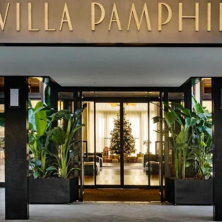 Hotel Pamphili