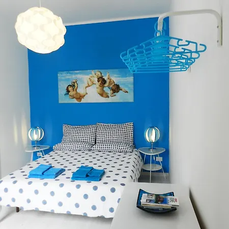 Holiday home Lovely Blue Subway A Easy To Get Center