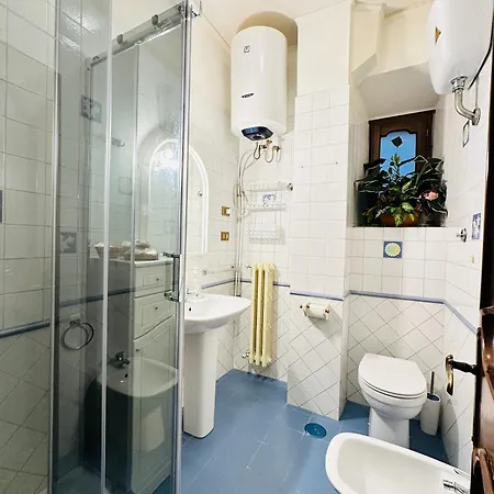 Via Veneto Lulus Apartment Rome