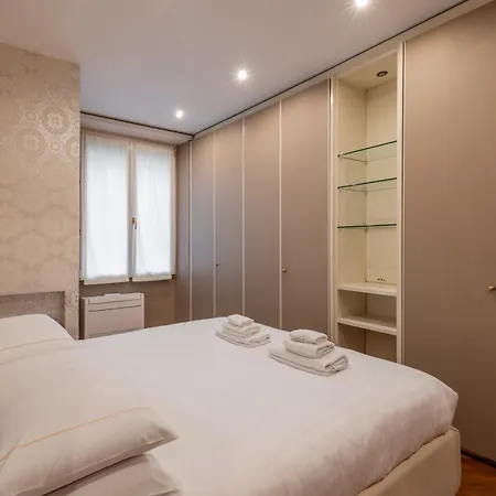 1 - Elegante Con Terrazzo Apartment *