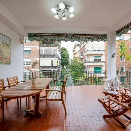 Apartment 1 - Elegante Con Terrazzo *