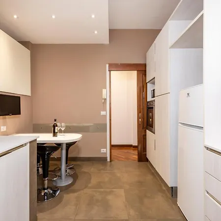 Apartment 1 - Elegante Con Terrazzo