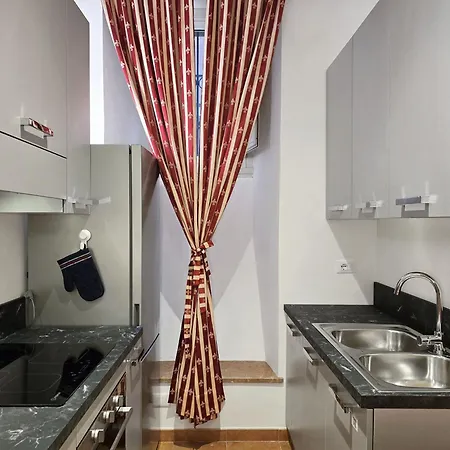 Comfort House Coppede Apartment *