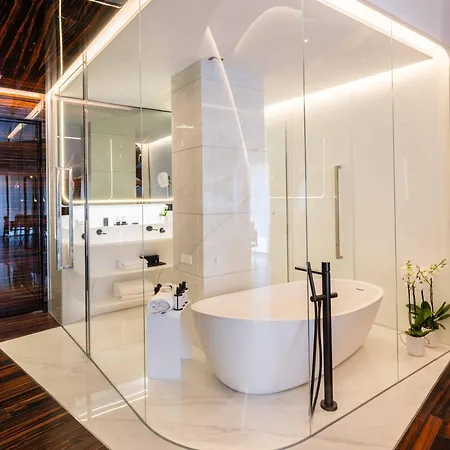 Romeo Hotel Rome