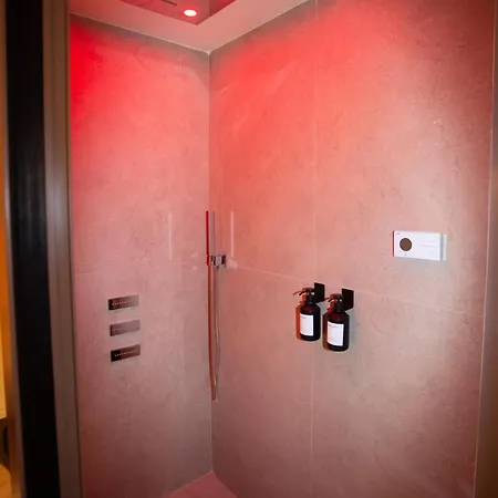 Profumo Maison Colosseo Πανσιόν 3*