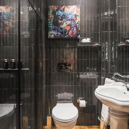 Apartment Theodort Chic