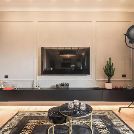 Theodort Chic Apartment *