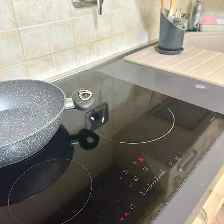 Dude House - Spacious New Flat Near Metro A Station Apartment Rome