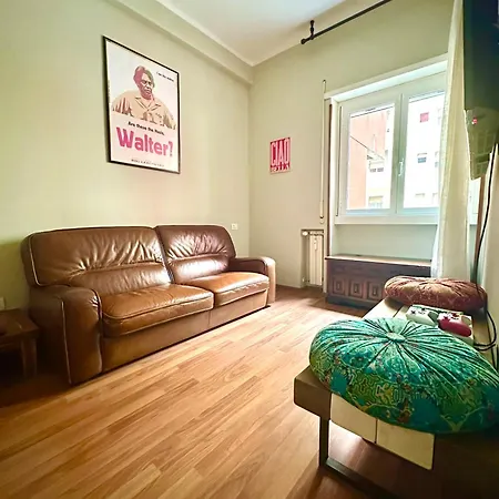Dude House - Spacious New Flat Near Metro A Station * Rome