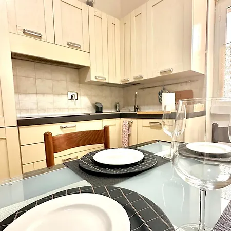 Apartment Dude House - Spacious New Flat Near Metro A Station *