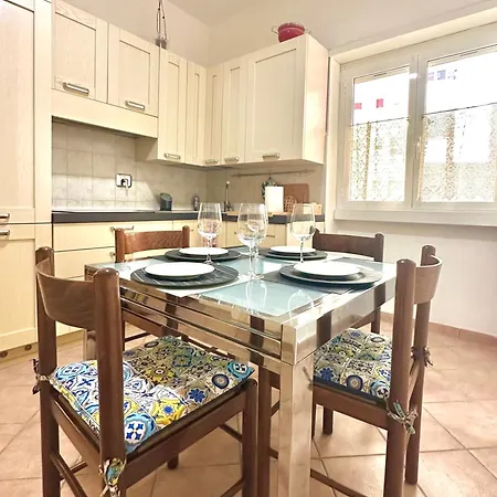 Apartment Dude House - Spacious New Flat Near Metro A Station