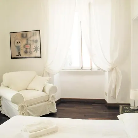 Interno 16 And Cosy * Rome